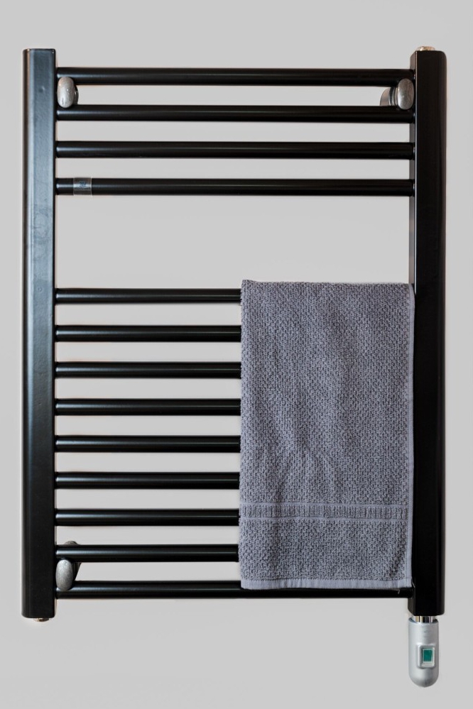 ניו כרומו שחור דלונגי 1.54 על 60 700 w