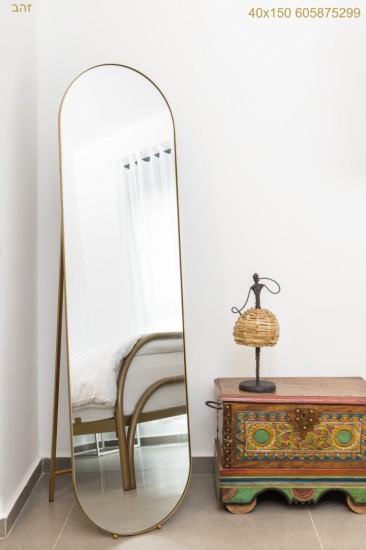 מראה אובלית עם רגל זהב 40 על 150