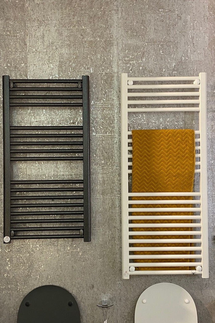 מייבש מחמם מגבות דלונגי לבן 50 על 96 מבצע רק באתר